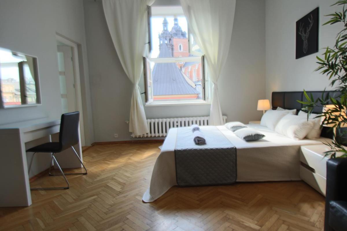 Main Market Square Apartments Cracovie Extérieur photo